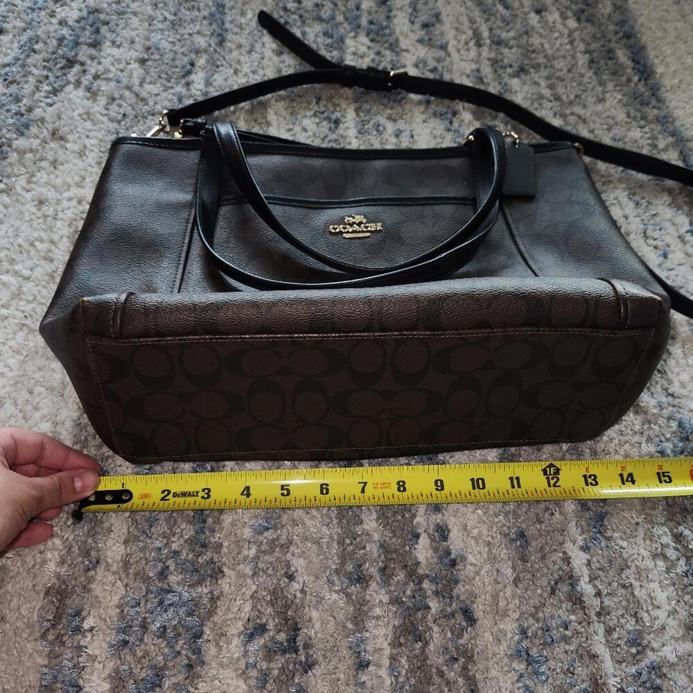 Coach Signature Full Zip Tote Bag - Picture 7 of 9